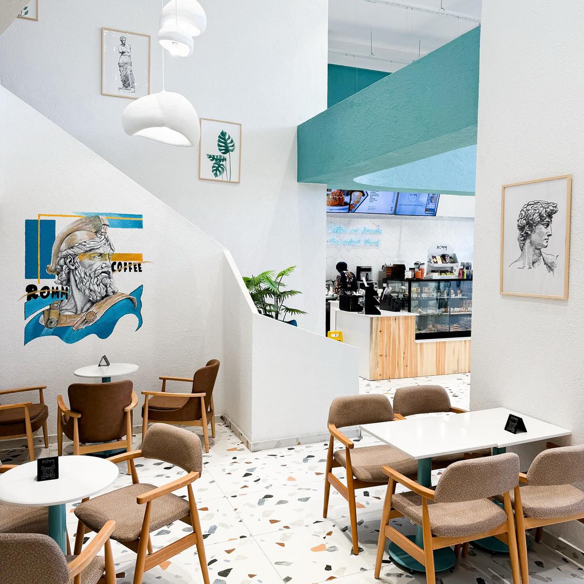 Romm Coffee iç mekânı ve atmosferi